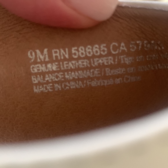 Halogen White Leather Slingback Mules Chunky Heels Peep Toes White  9 Excellent - Picture 7 of 7